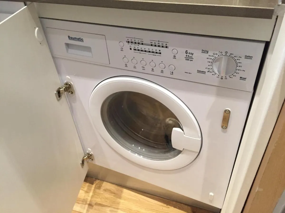 Fully Equipped Studio In Greenwich - 1 Min To Station London United Kingdom